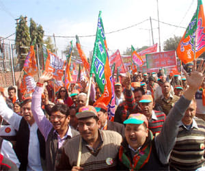 Helpline Number to be BJP Member