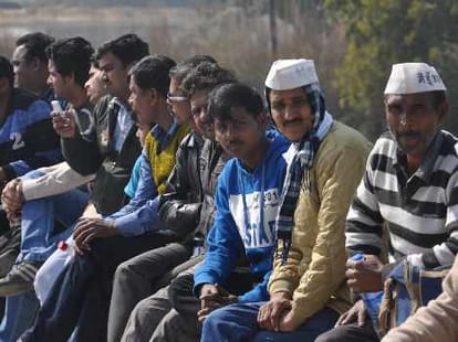 iit students support with kejrival