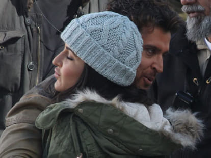 hrithik roshan close with katrina kaif