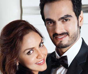 esha devoel unhappy with his husband