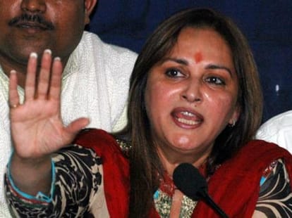 Jayaprada may join congress