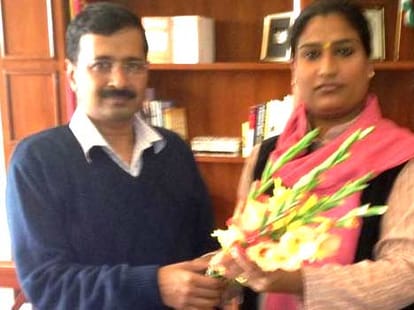kinnar will fight election against dimple yadav on aap ticket