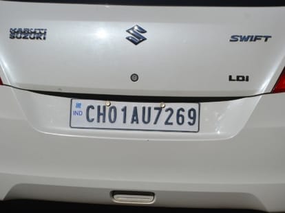 3000 Challan on Without High Security Number Plate