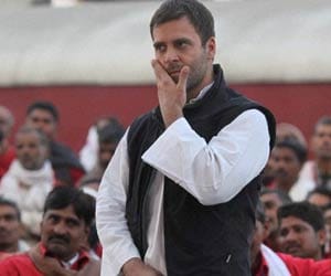 rahul gandhi to visit dewa sharif and vishwanath temple