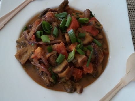 mushroom do pyaza