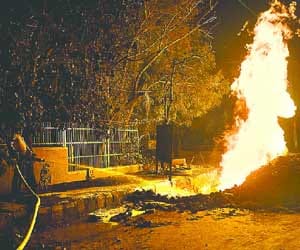 PNG line explodes in Noida Sector 18 