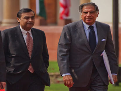 how much money given to parties like the Congress-bjp, tell?