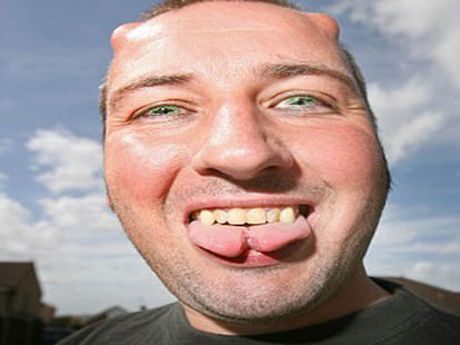 man undergoes body modification to turn into devil