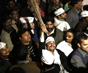 aam aadmi party forms new wing aaas for auto union.