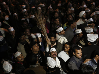 despute in aam aadmi party for loksabha ticket