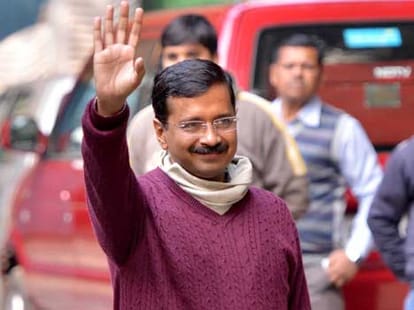LG takes forward arvind kejriwal helpline numbers