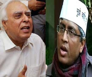 Ashutosh may contest against Kapil sibal