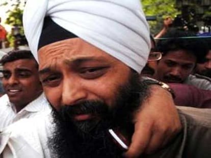 Congress supporter threw ink on the top AAP leaders in Delhi