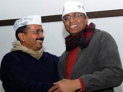 aap playing caste based politics