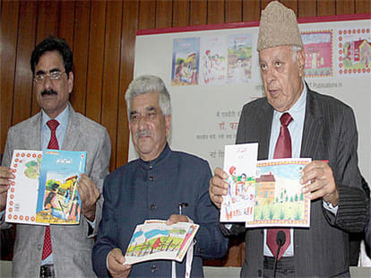 Farooq abdullah said i am kashmiri pandit not muslim