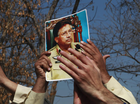 Fragmented anger against Musharraf