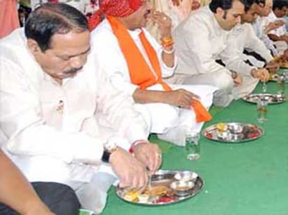 how to happy pitri in pitri paksha