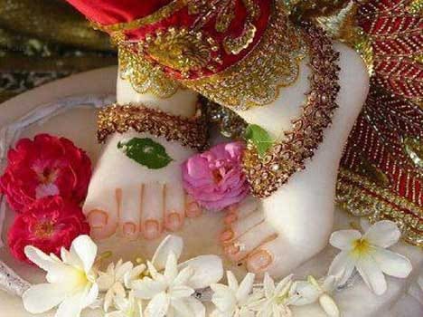 vrindavan krishna temple made by ghost 