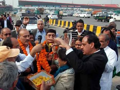 Delhi-Gurgaon expressway toll tax free