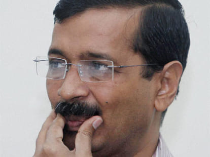  Kejriwal solicit time to clear flat