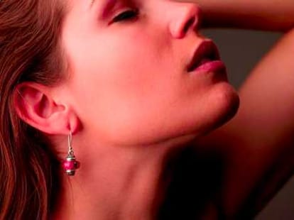 benefits of ear piercing and wearing earrings