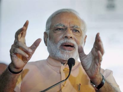 modi said 10 numbari to sonia-rahul