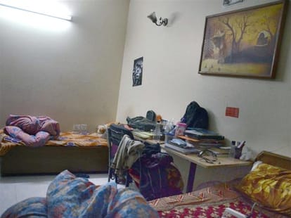 paying guest is a business in delhi ncr