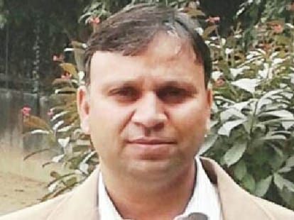 ticket war in congress for loksabha elections