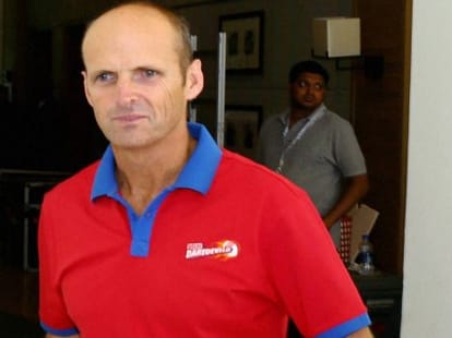 a summary in foriegn coach for team india