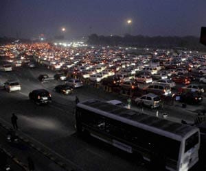 Bdkin hopes, half-hour gridlock