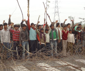 five died in roof collapse