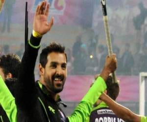 Delhi Waveriders wins 2nd HIL trophy