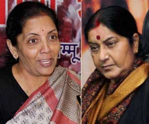sushma swaraj nirmala sitharaman twitter war on telangana