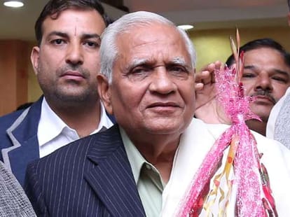 Narendra Modi will rule in the world, said a saint