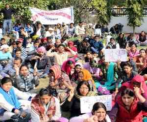 punjab, muktsar, protest