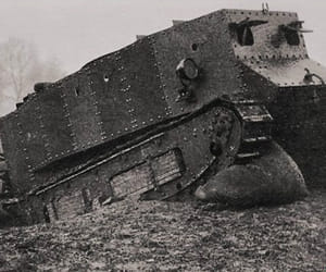 invention of tanks in world