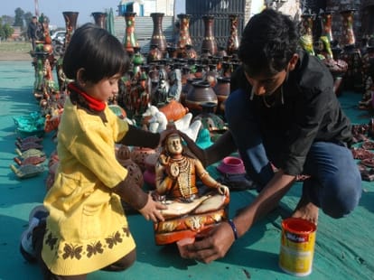 india will take back the missing statues from austrailia