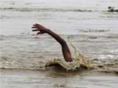 Two students drowned in the canal bath