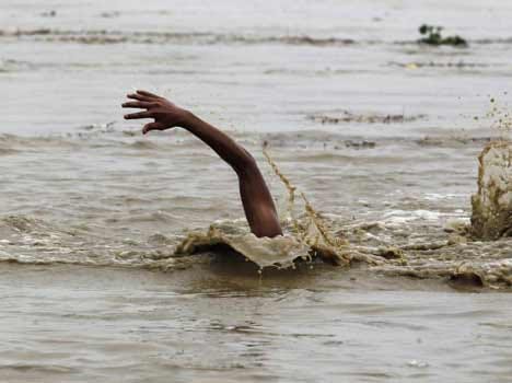 6 engineering student ?flows in river