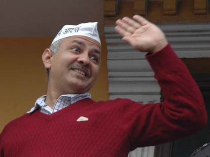 congress mla asif mohammad khan blaims on manish sisodia