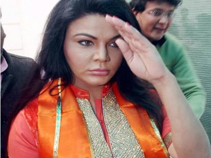 item girl rakhi sawant may form a political party