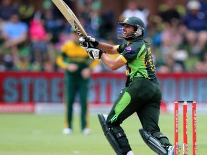 live commentry of last 5 over india vs pakistan