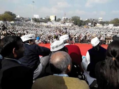 kejriwal rally kanpur