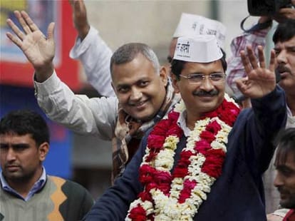 modi attacks on kejriwal gives mileage only to aap leader