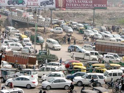 sheila dixit government's plan for traffic and expressway