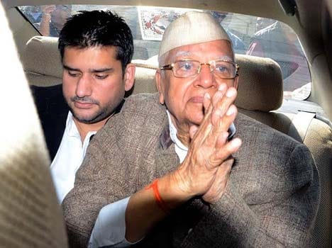 when nd tiwari evicted from property