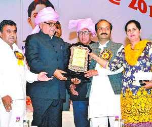 To plot assurance, ticket demand silence