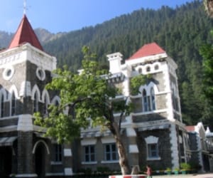 high court notice to uttarakhand public service commission.