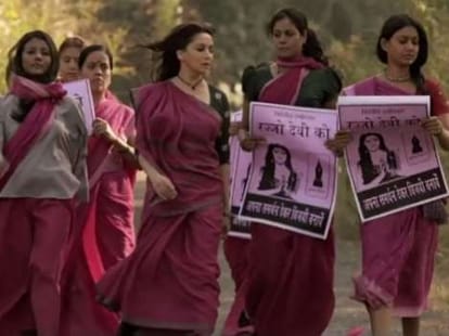 sampat pal angry on gulab gang film