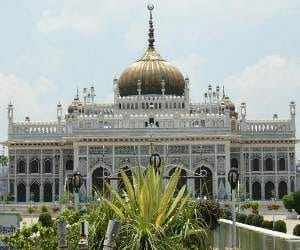 no entry in heritage zone.